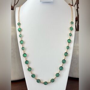 Gloria Vanderbilt Goldtone chain w/iridescent green beveled round acrylic stones